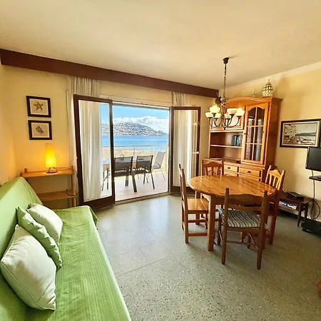 Rhodes Apartment